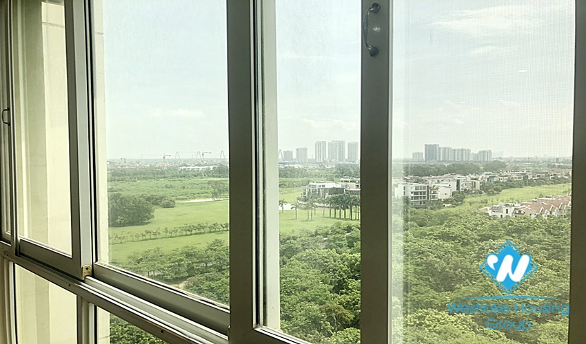 Three-bedroom, two-bathroom apartment not fully furnished, nice new house for rent